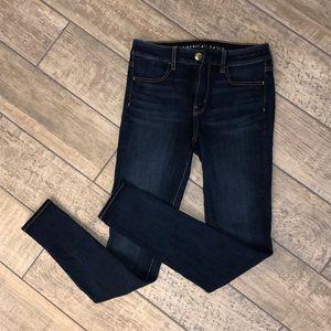 AEO high-waisted jegging